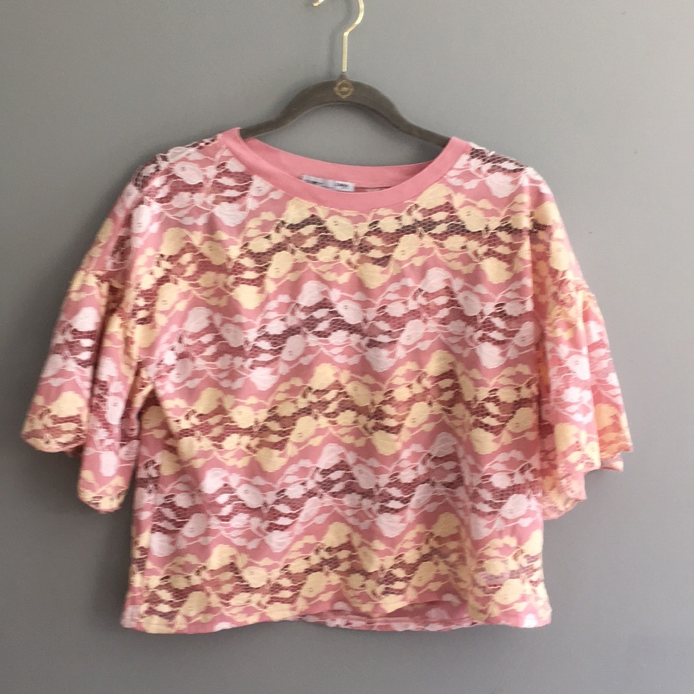 NWOT Zara lace crop top